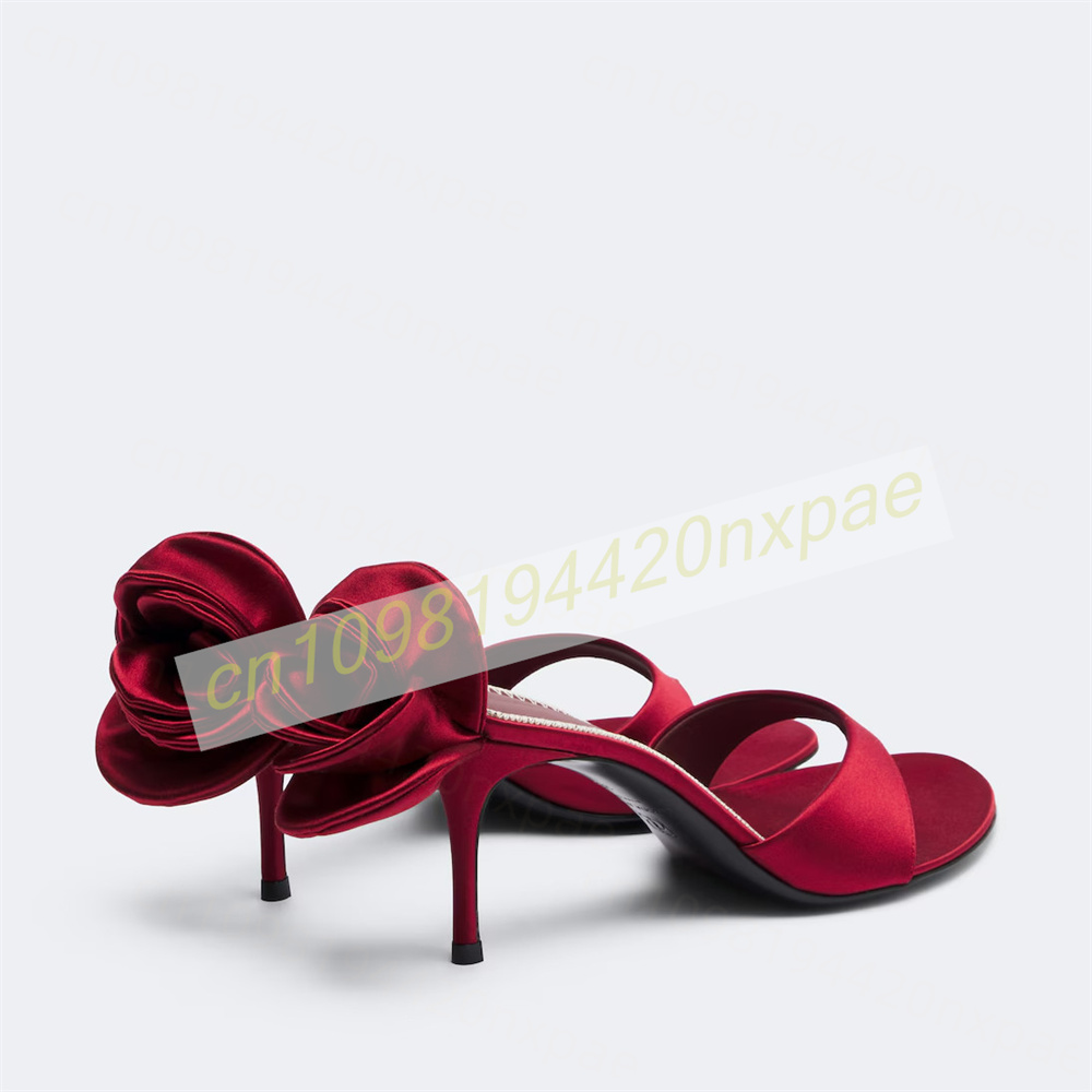 Dames rode satijnen thong mule - Wedding Dress Supply recensie en prijs