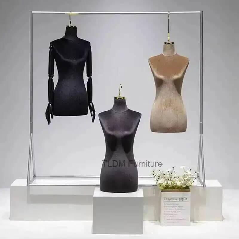 Hangende kledingdisplayrek voo - The Wedding Supply Store recensie en prijs