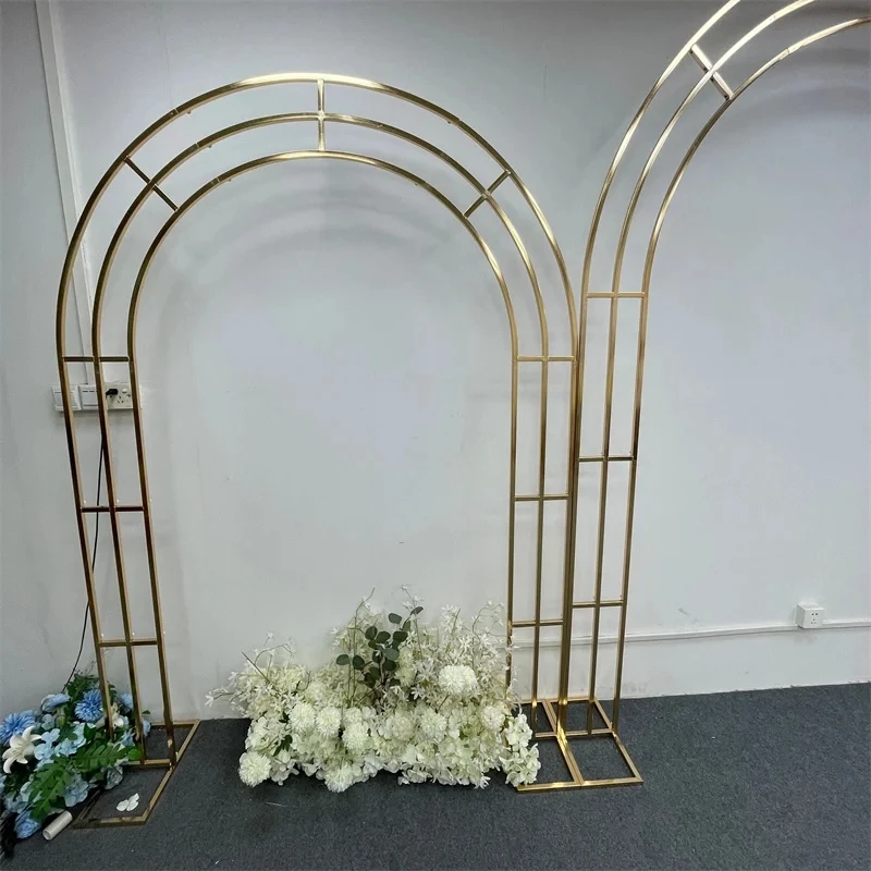 Metallic Gouden Bruiloft Boog  - The Wedding Supply Store recensie en prijs